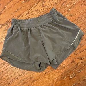 Lululemon green hotty hot short